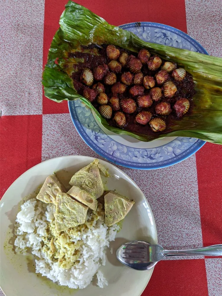 Kedah Makan Dahlia Sedili