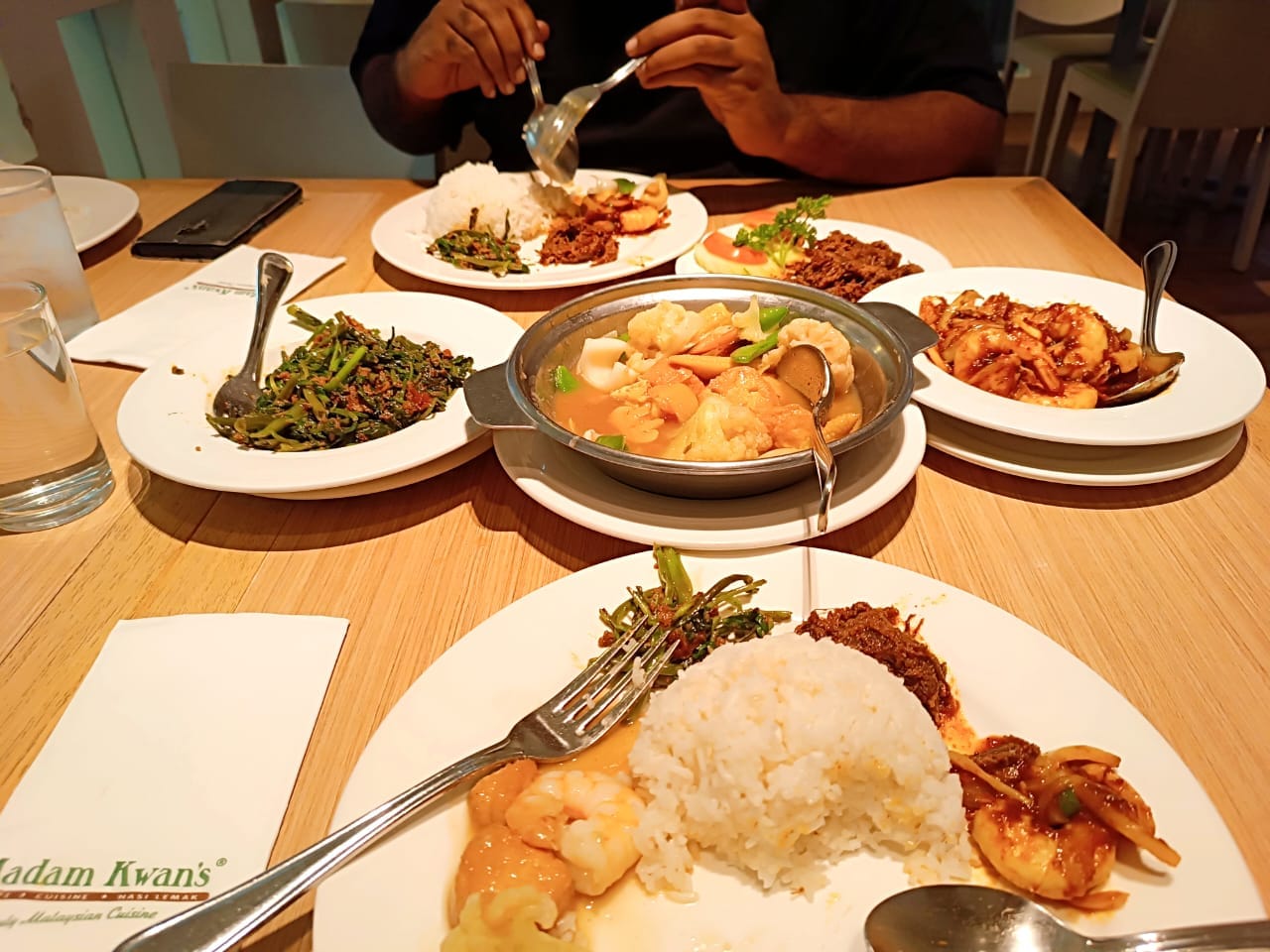 Madam Kwan Empire Subang