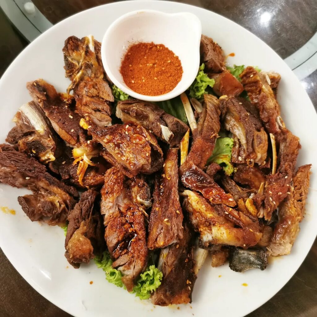 cmr_3_china_muslim_restaurant_mutton_alexandra_wong_01