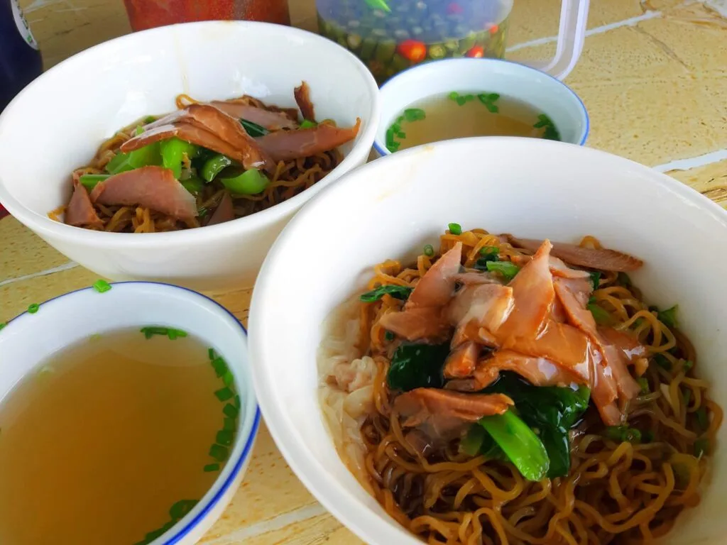 lao_yeong_wantan_mee_aun_chuan_03