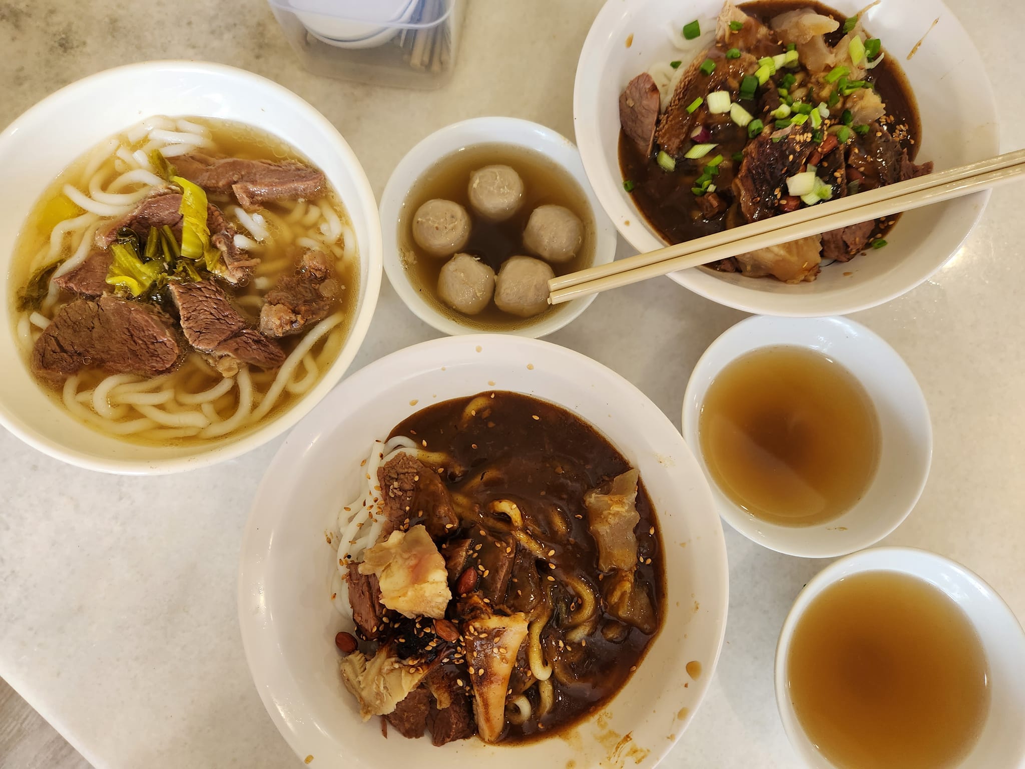 KBN King's Beef Noodle DU Beef Noodles