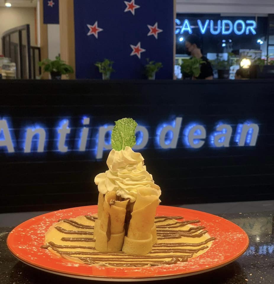 Antipodean Cafe Atria