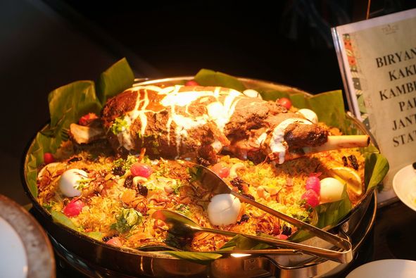 TRACE Restaurant and Bar Weekend Buffet