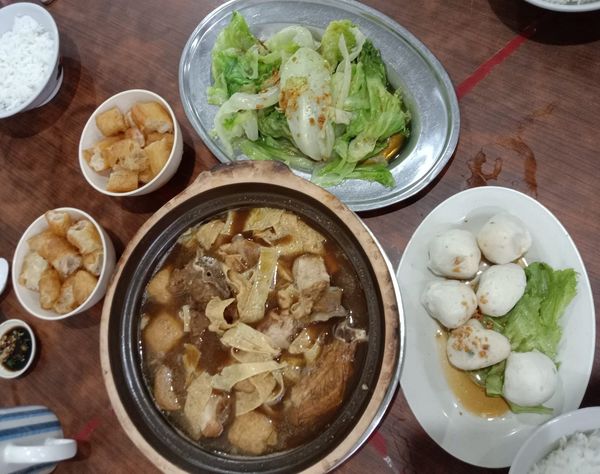 canning_garden_bak_kut_teh_restaurant_dinner_aug2023_khorhuimin_01