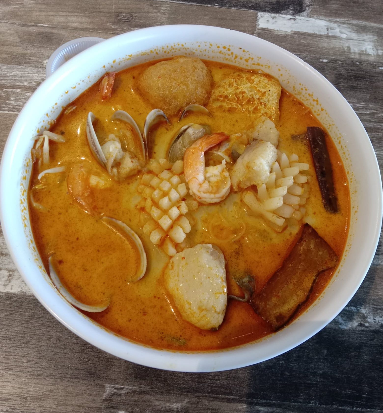 Foodies' Nest Food Court Seafood Curry Mee | Chiefeater.com