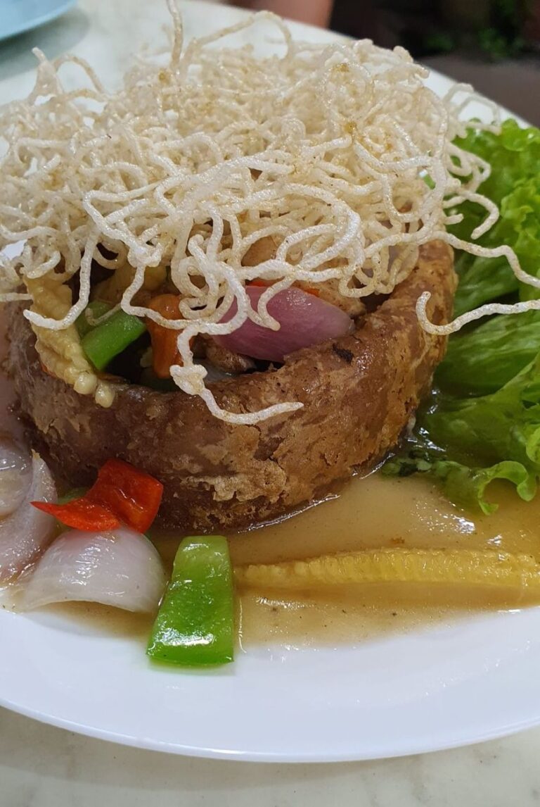 Best Eats in Lebuh Cintra