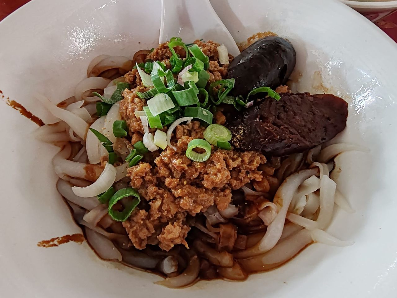 O & S Restaurant Sam Kan Chong Noodles