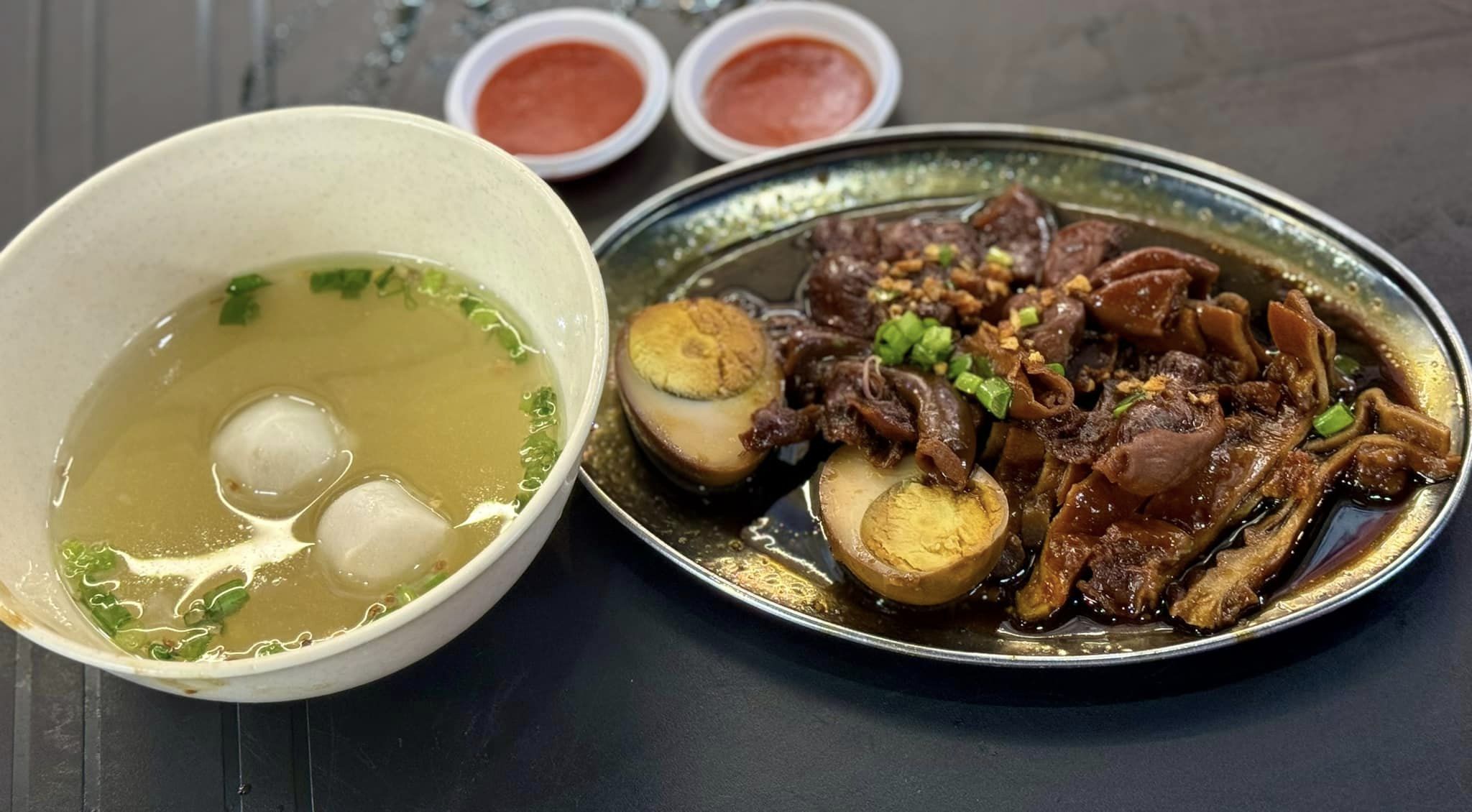 Getting a Seat at Super Star Koay Teow Soup is Hard