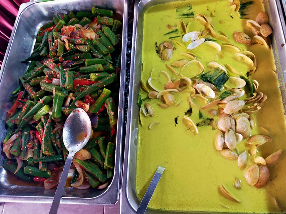 Restoran Gulai Panas Mak Tok