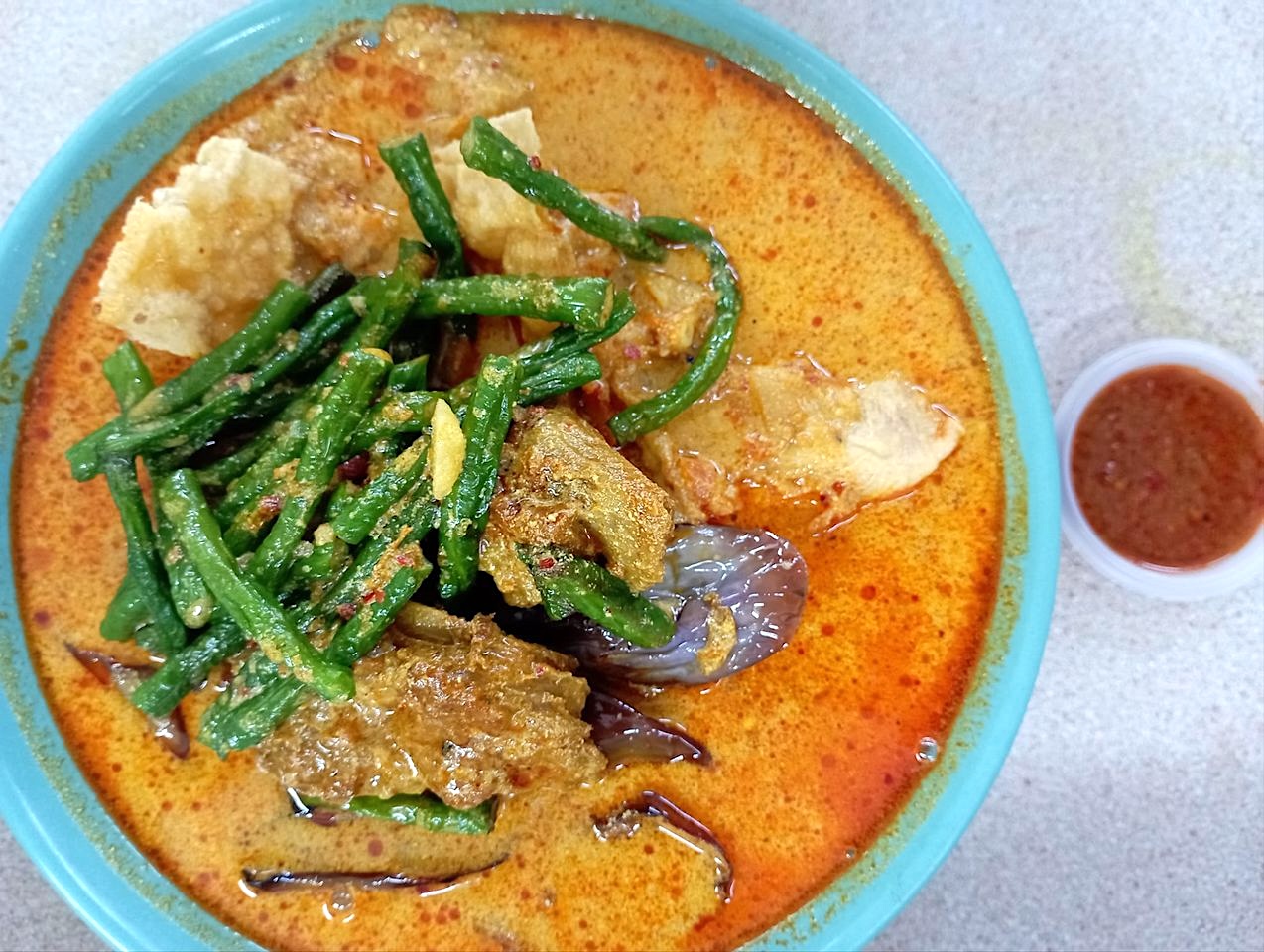 Fei Poh Curry Mee Restaurant is Delicious