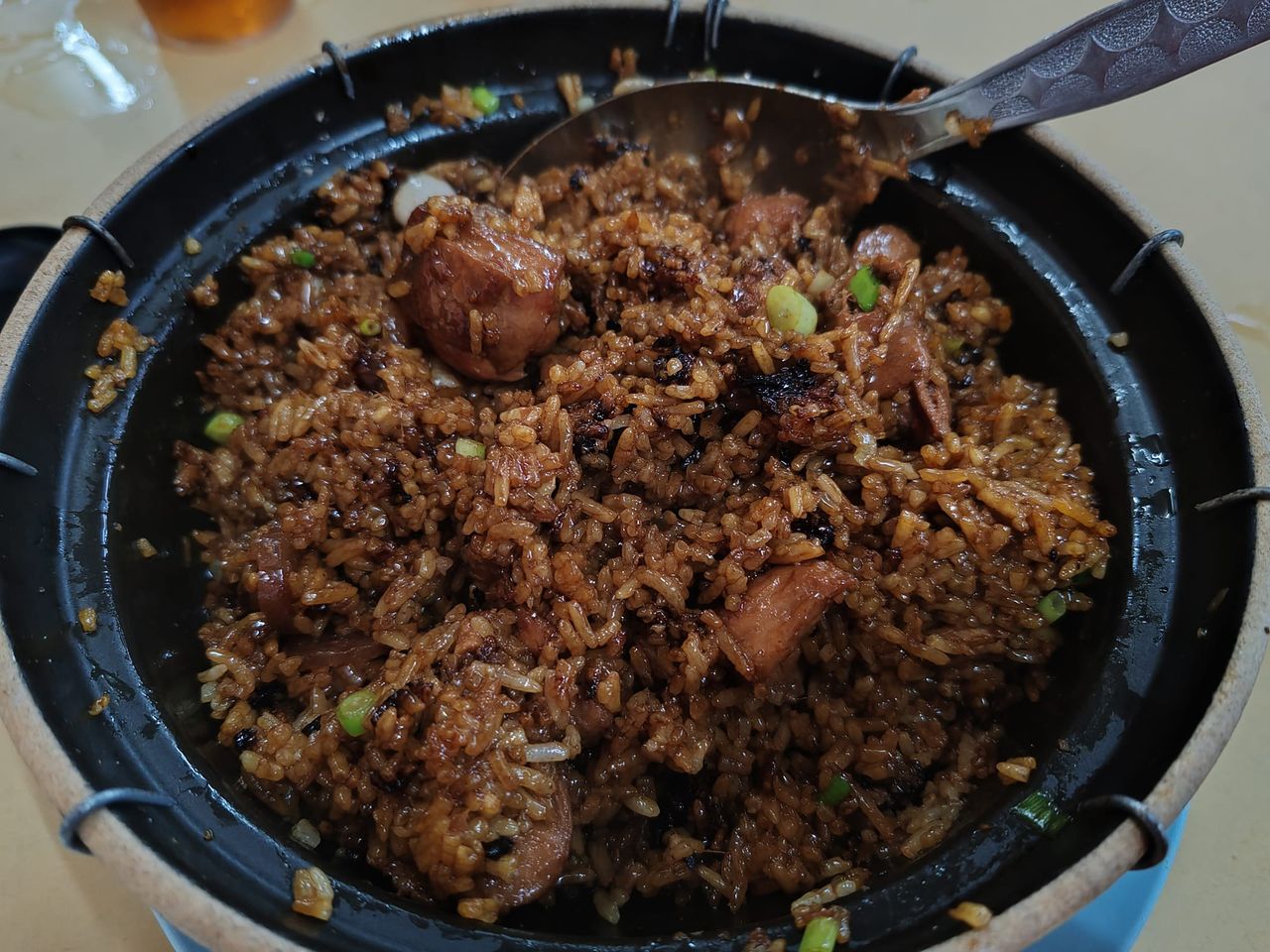 Weng Tai Restaurant Claypot Chicken Rice
