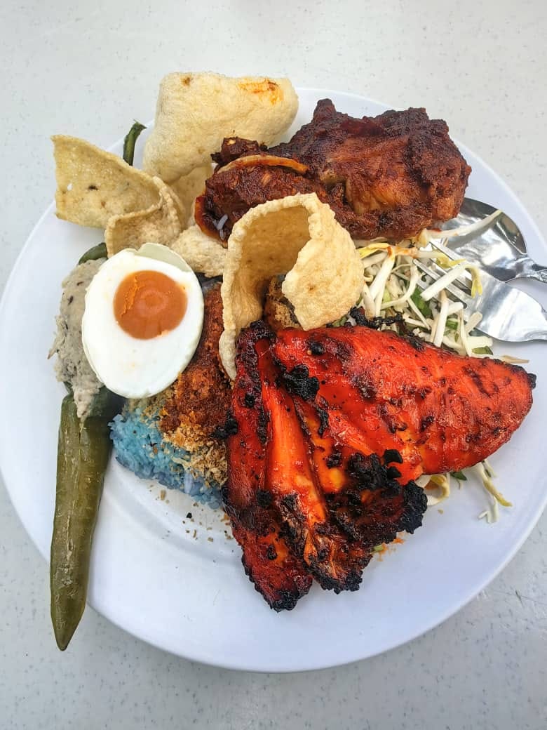 Kak Som Nasi Kerabu