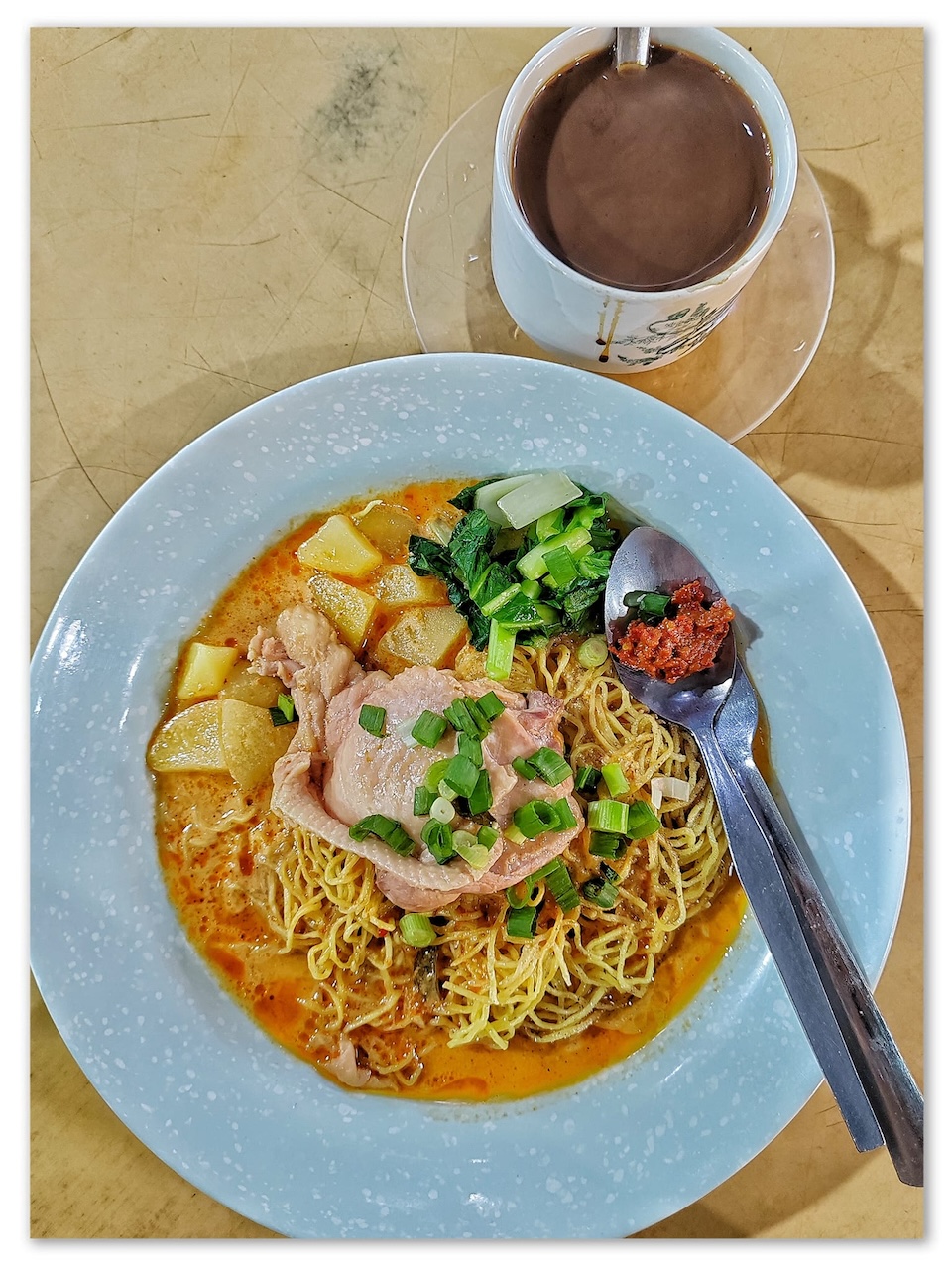 the_shark_foodcourt_wantan_mee_dec2024_hedgesliang_03