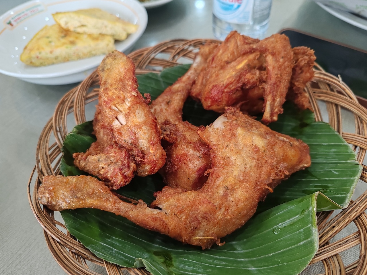 restoran simpang tiga
