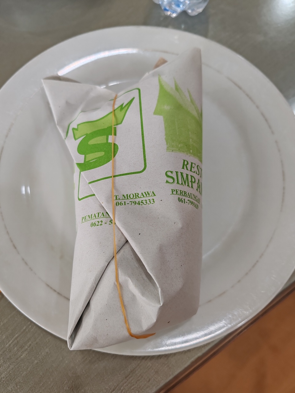 restoran simpang tiga