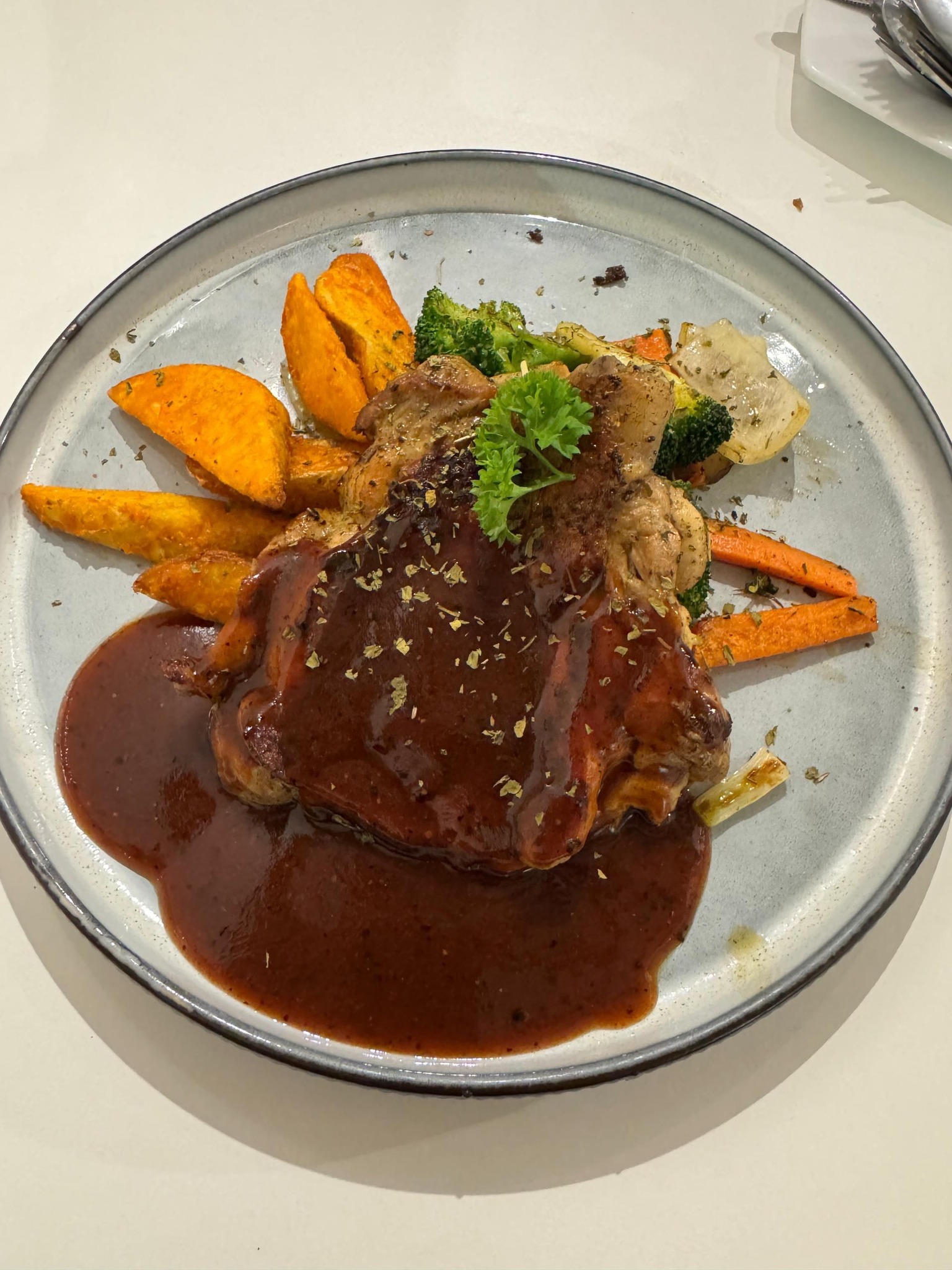 roberts_chicken_chop_mar2025_jaimyyee_03