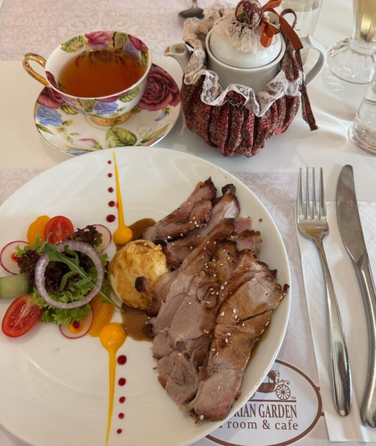 Best Eats in Burmah Square