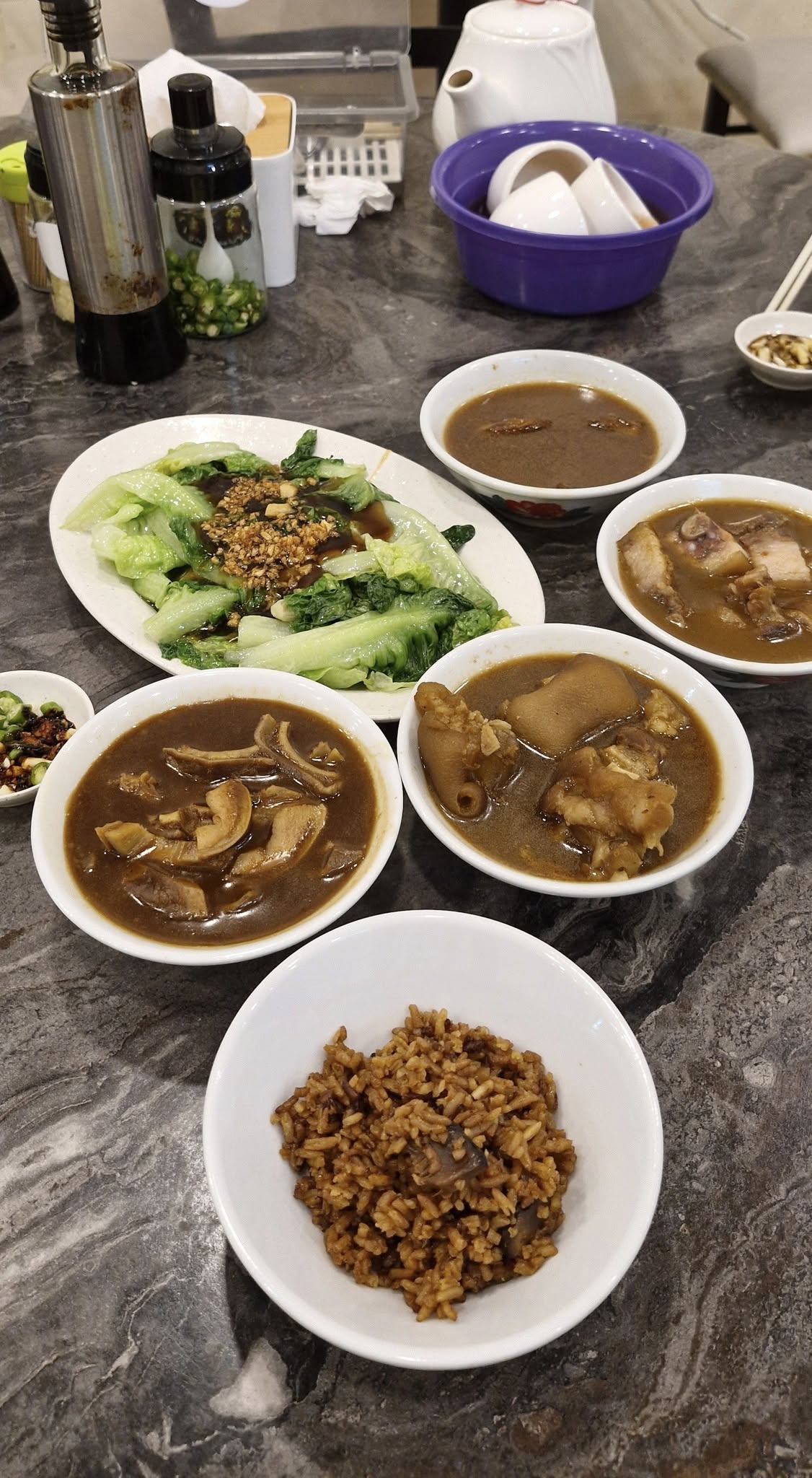 yi_pin_xiang_bak_kut_teh_bayan_baru_mar2025_joanlimchoong_02