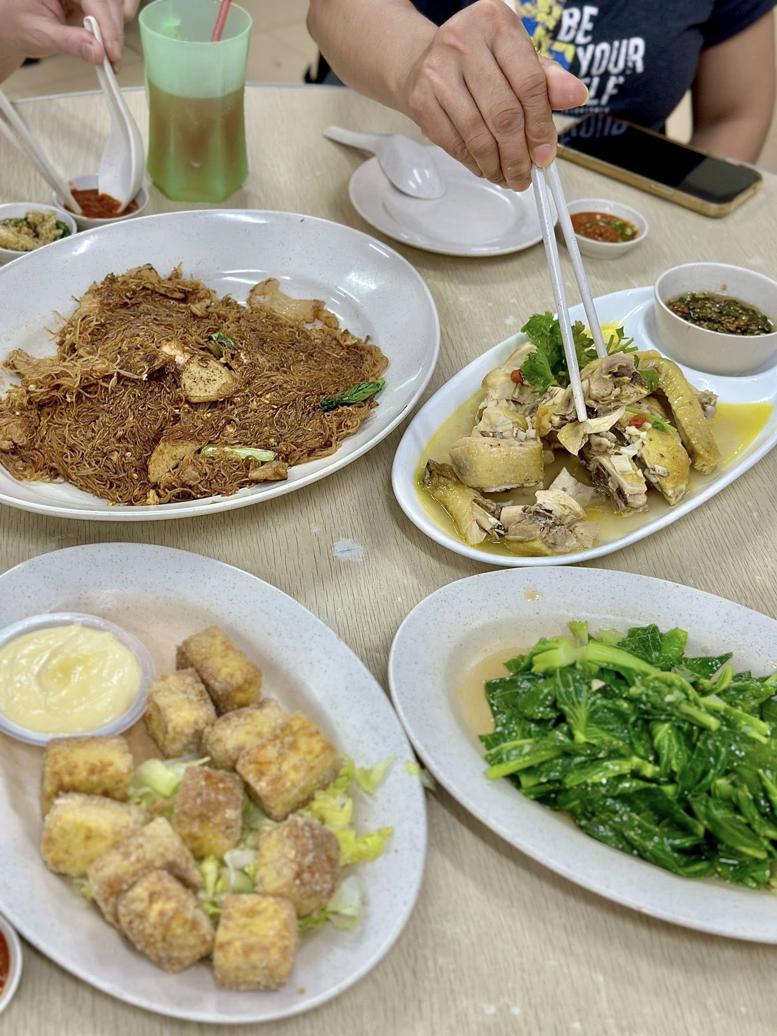 ah_meng_restaurant_apr2025_connietss_01