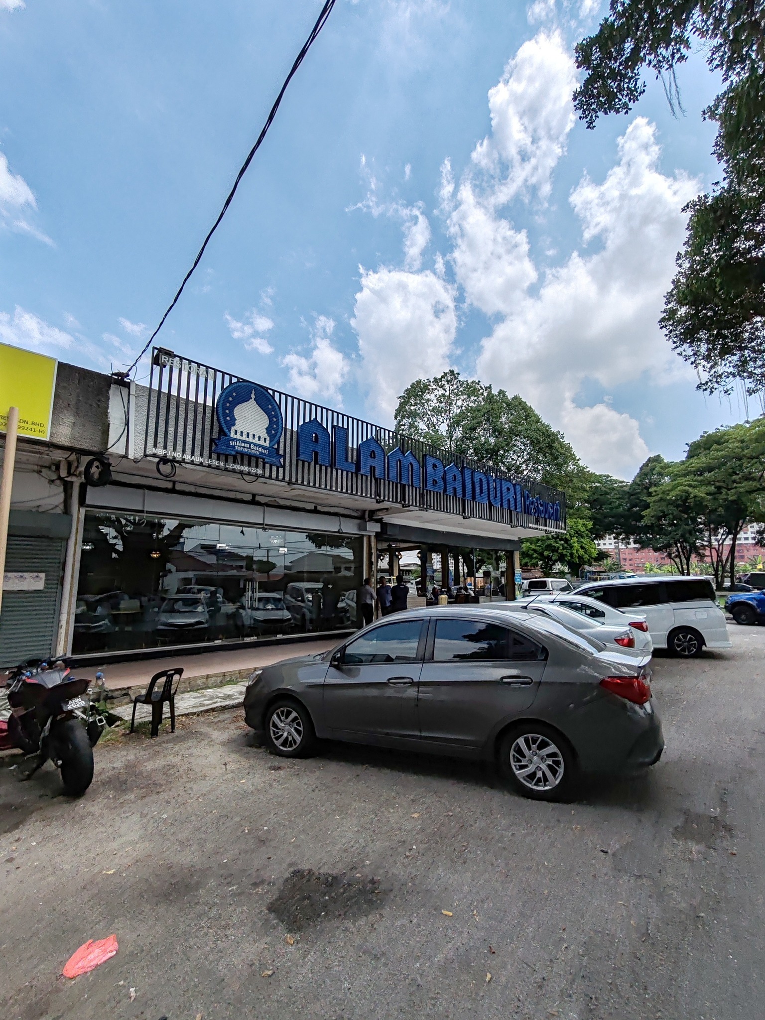 alam baiduri restaurant