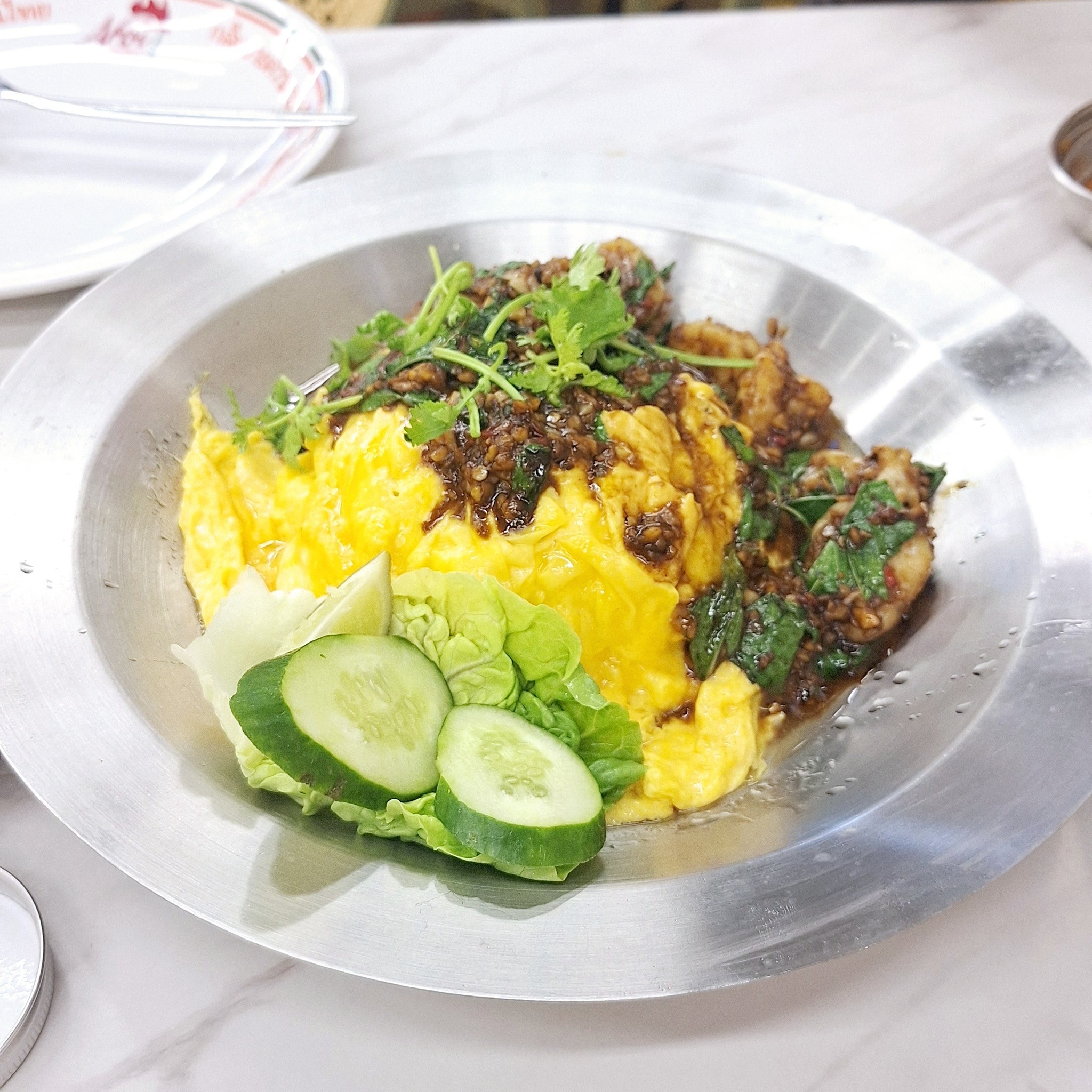 arooii thai chicken rice