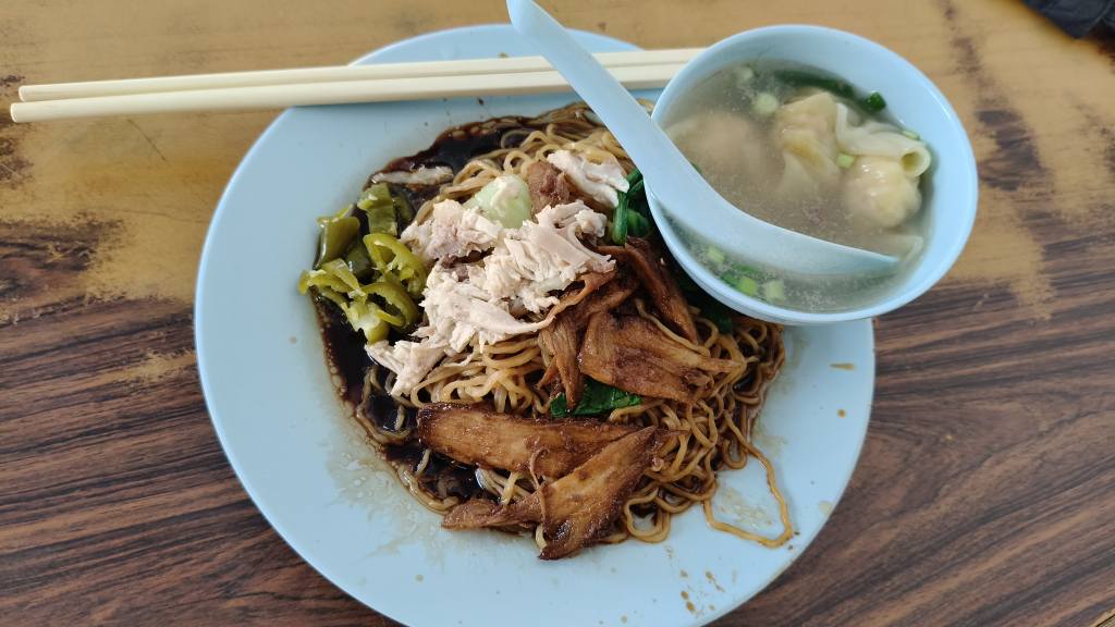 mayloon_cafe_may2025_davidquah_04