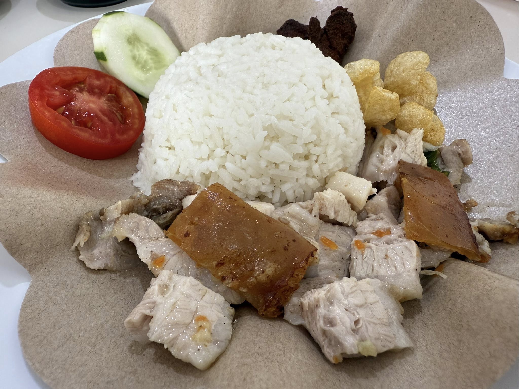 yum_yum_pork_babi_guling_khas_manado_jun2025_patricksatolee_02