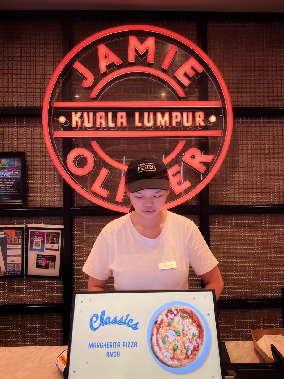 jamie olivers pizzeria