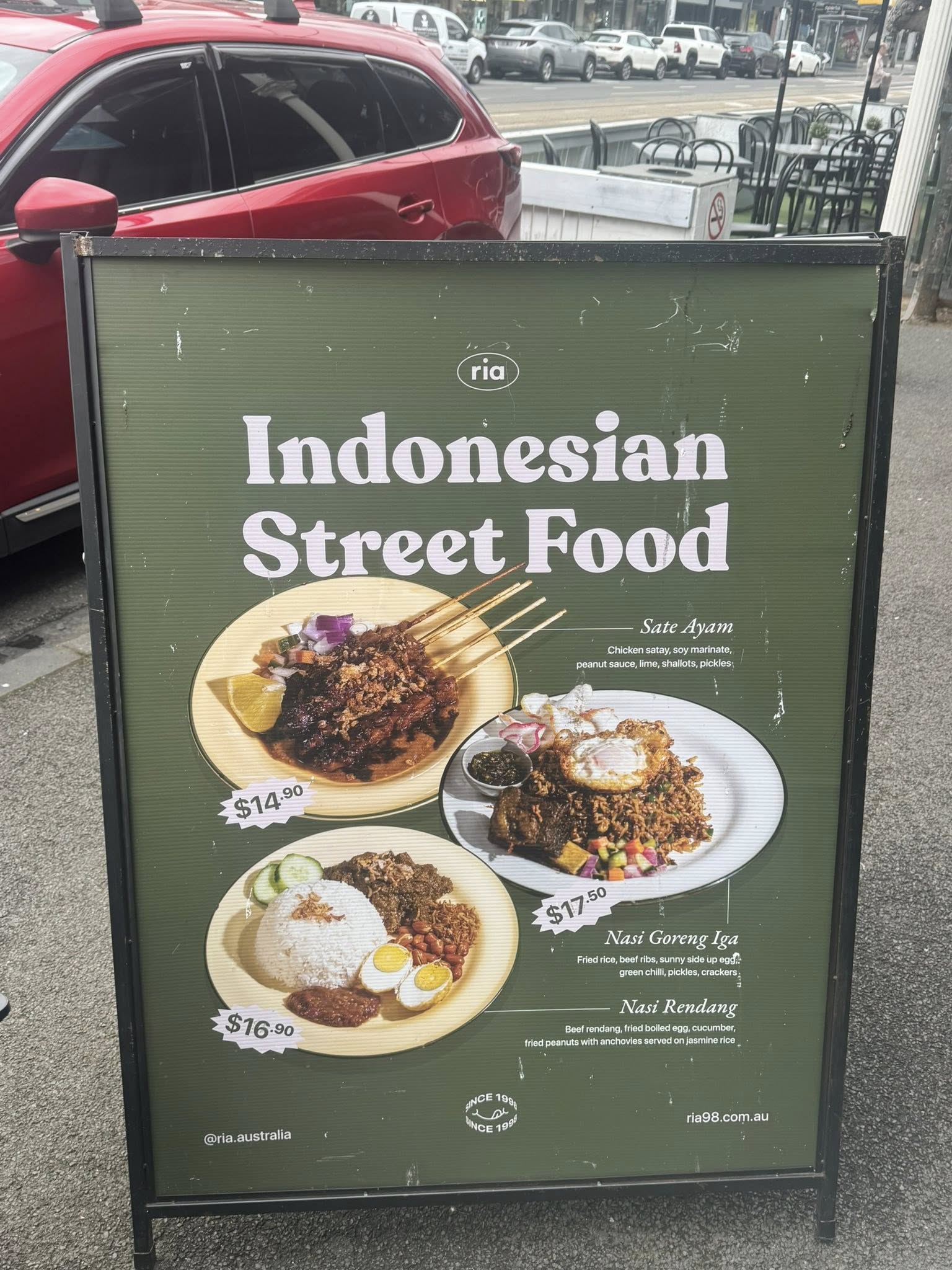 ayam penyet ria clarendon