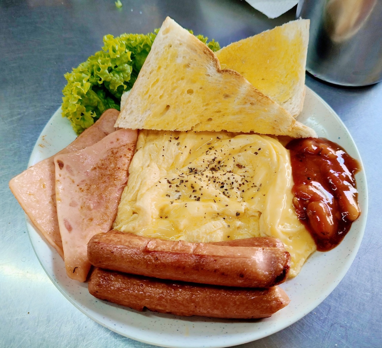 bb_cafe_oct2025_davidquah_01a