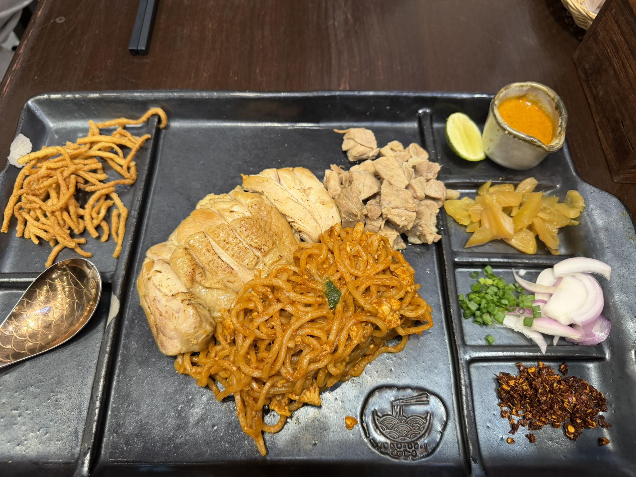 khao_so_i_siam_paragon_oct2025_patrciksatolee_01