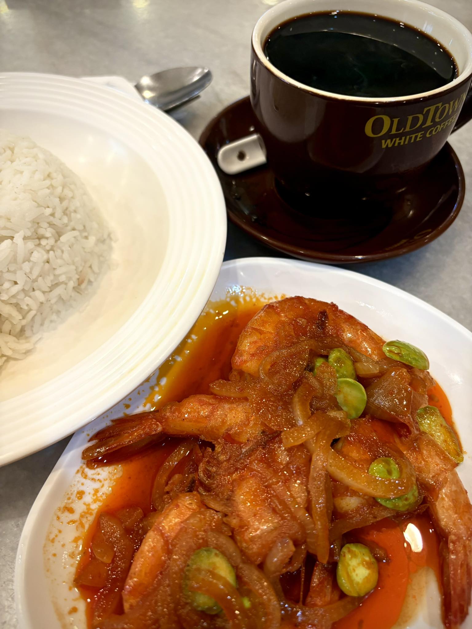 oldtown_white_coffee_lotuss_semenyih_oct2025_davidng_02