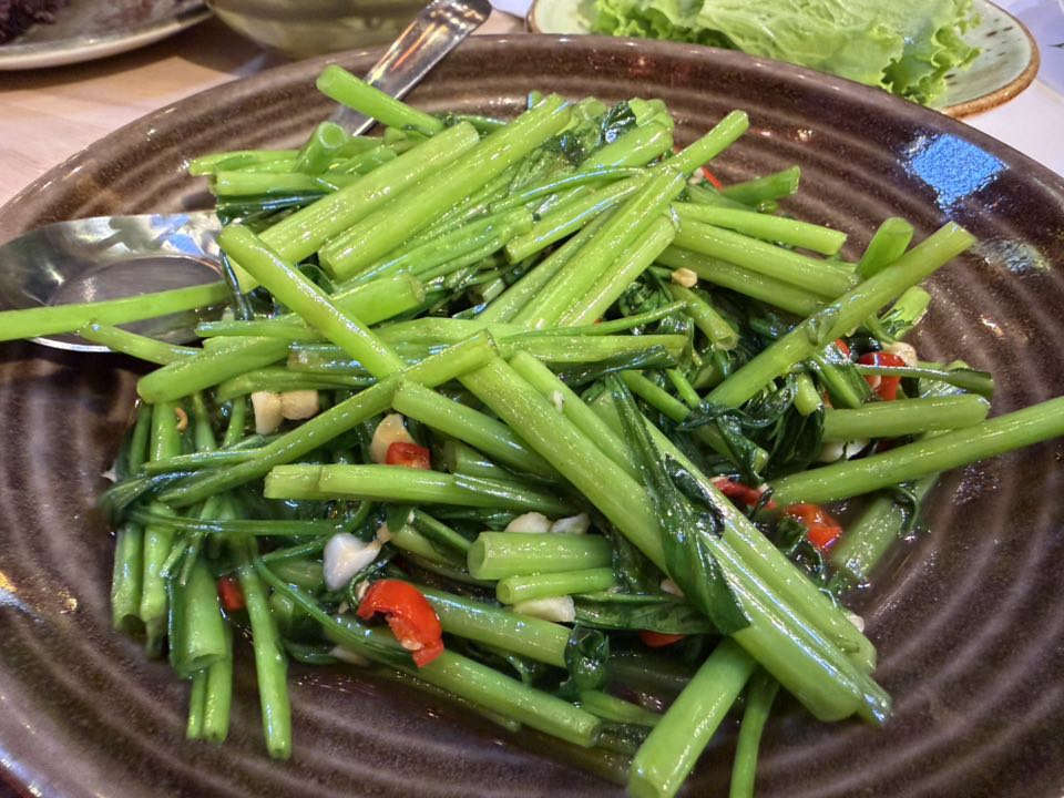 peppery thai bistro siam paragon