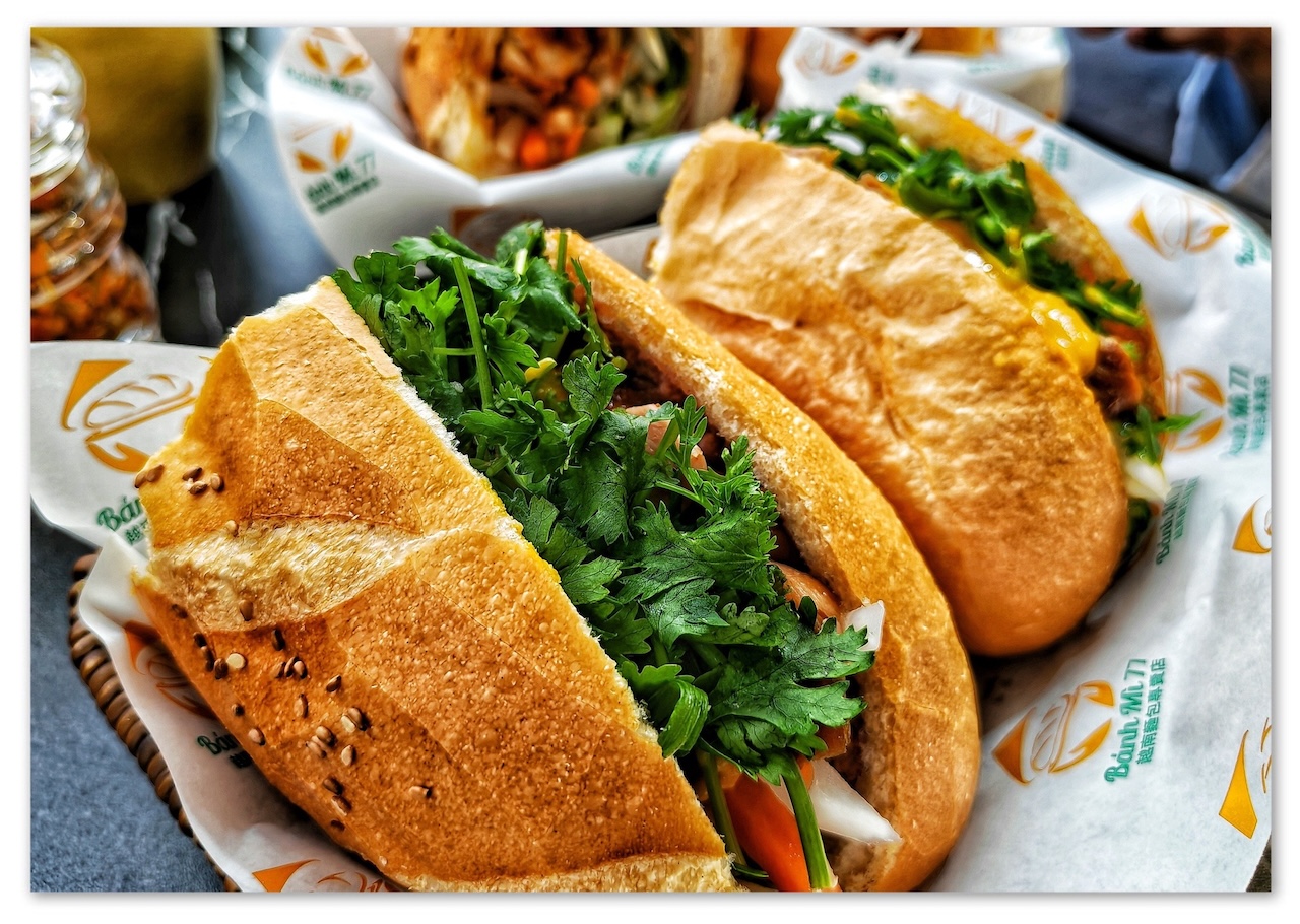 banh_mi_77_nov2025_hedgesliang_02a