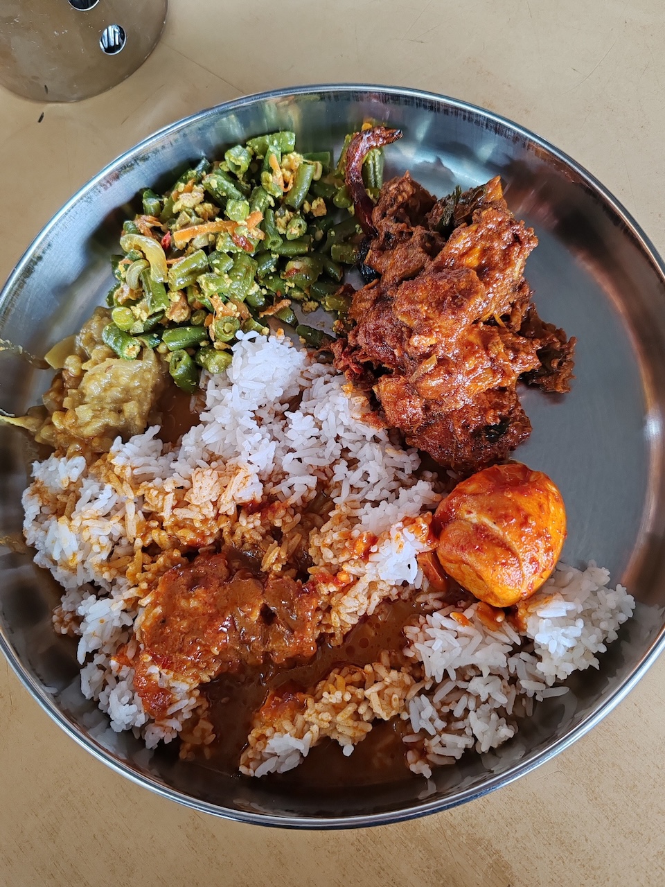 usha_leaf_nov2025_kanechong_03