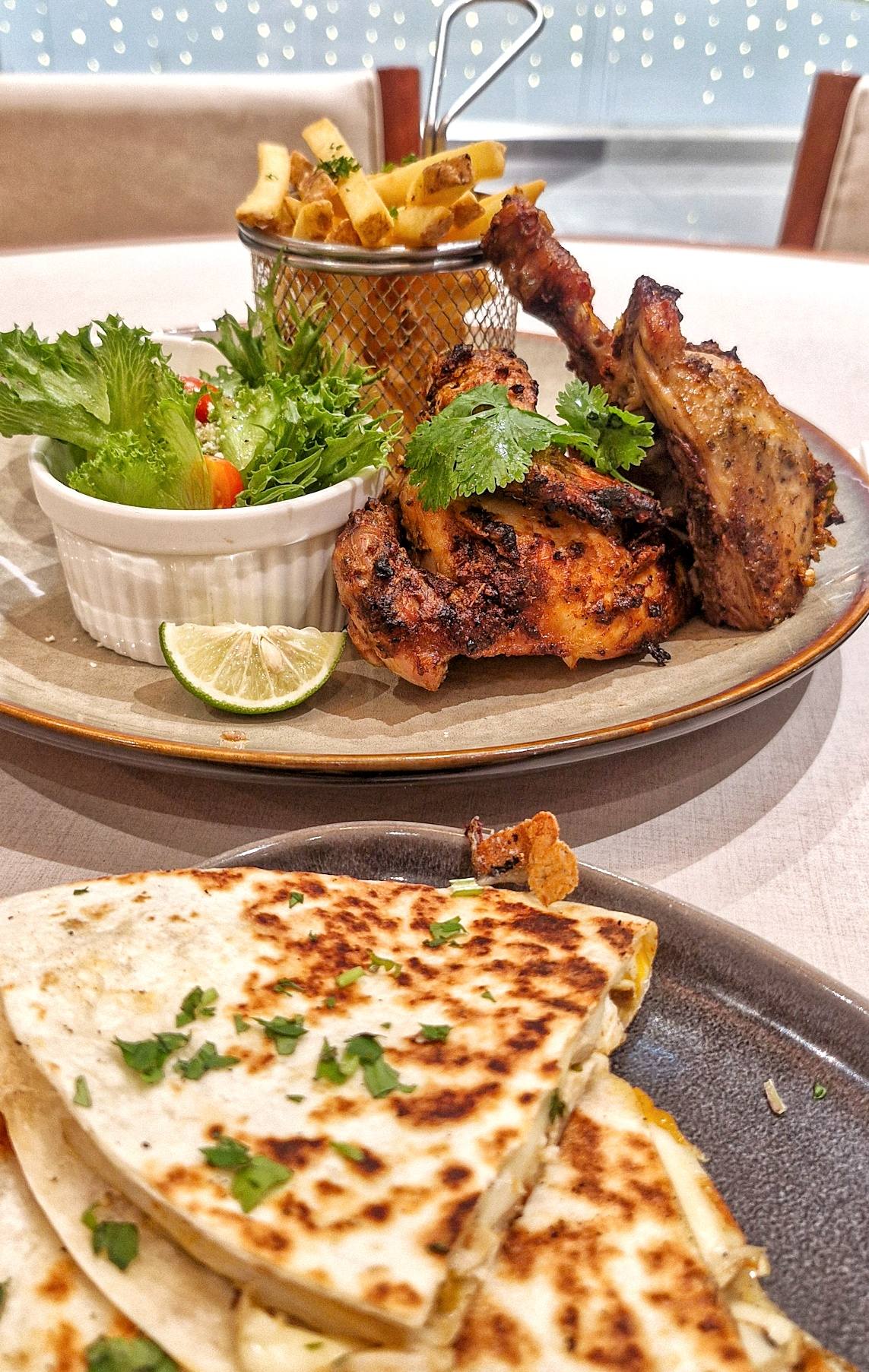 el_ocho_dec2025_paulatan_01