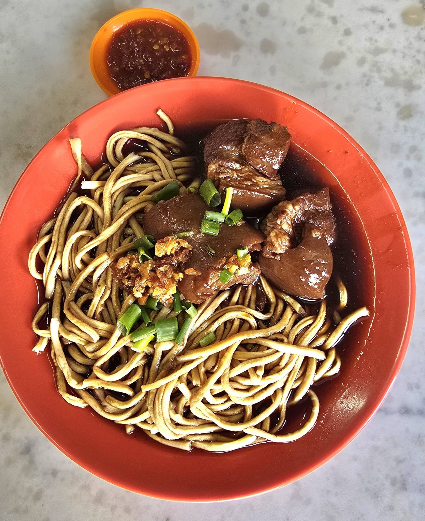 eng_aun_coffee_shop_dec2025_jaimyyee_01