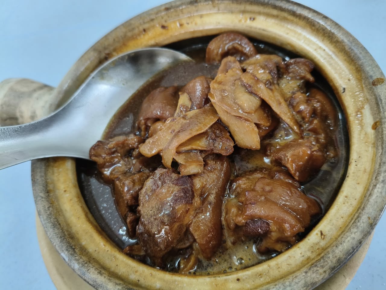 hong_kong_lat_thong_dec2025_davidquah_02