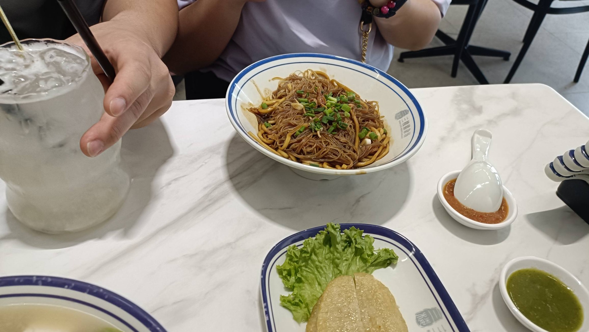 restaurant san lou johor jaya