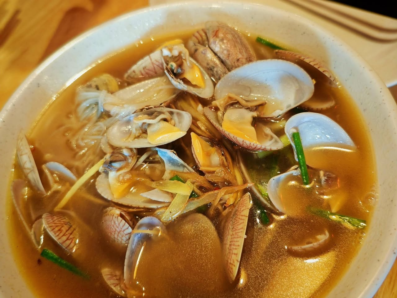 lai foong noodles uptown