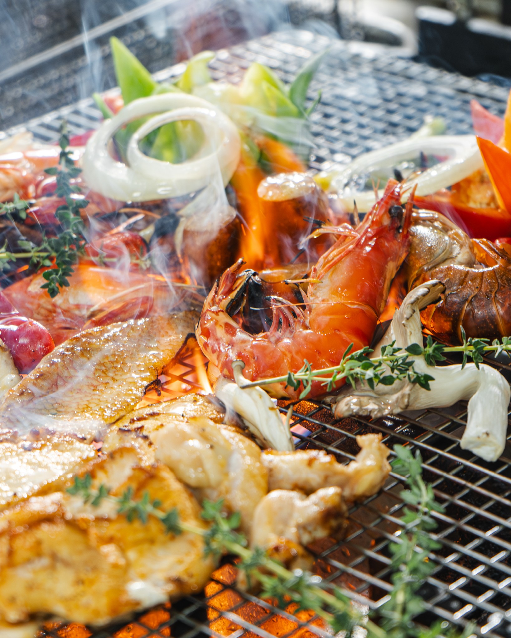 Sizzle-and-Seafood-Buffet-Tiffin-3