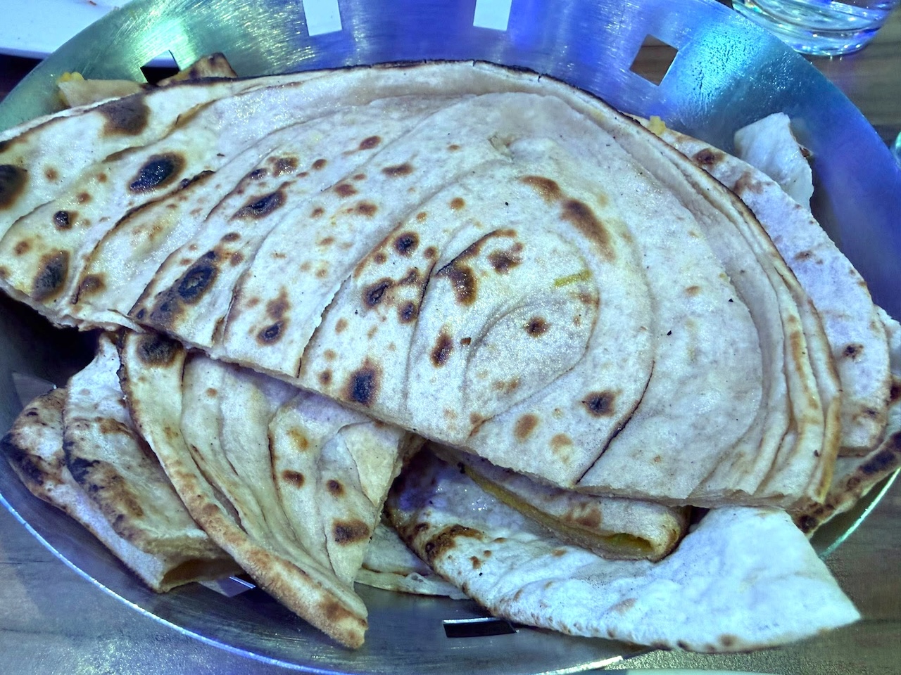 india gate restaurant sentul