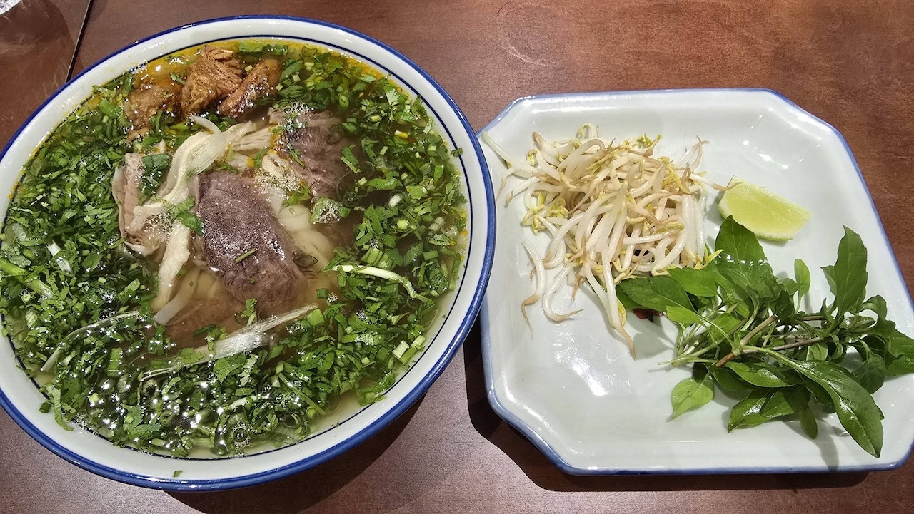 obamas_bun_cha_feb2026_jaimyyee_02