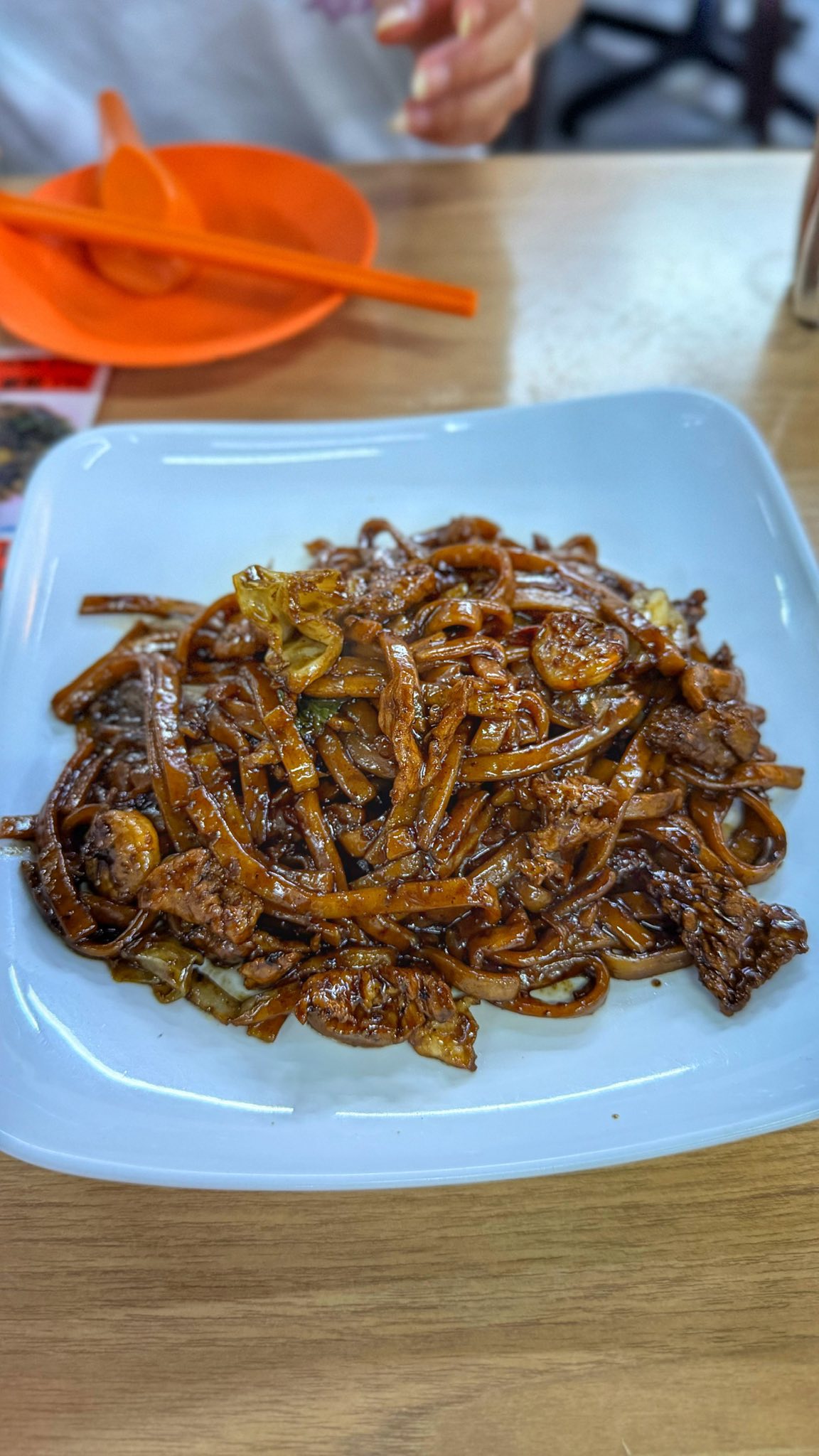 2026-05-29-pat-lim-restoran-lian-bee-2