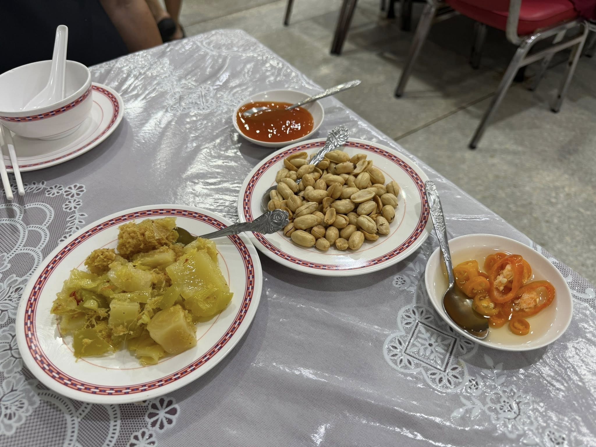 tang jai yoo restaurant
