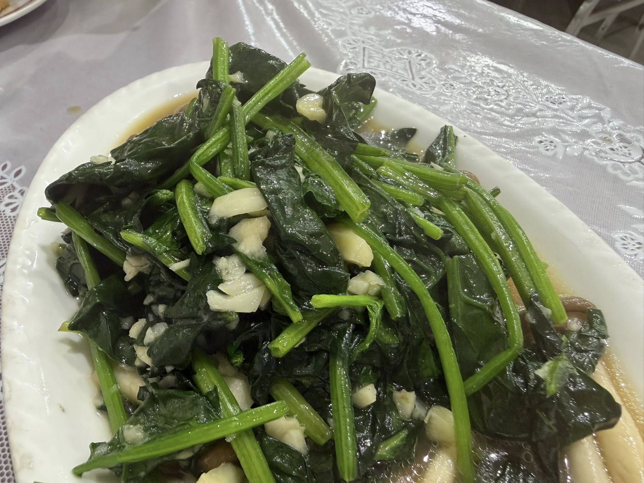 tang jai yoo restaurant