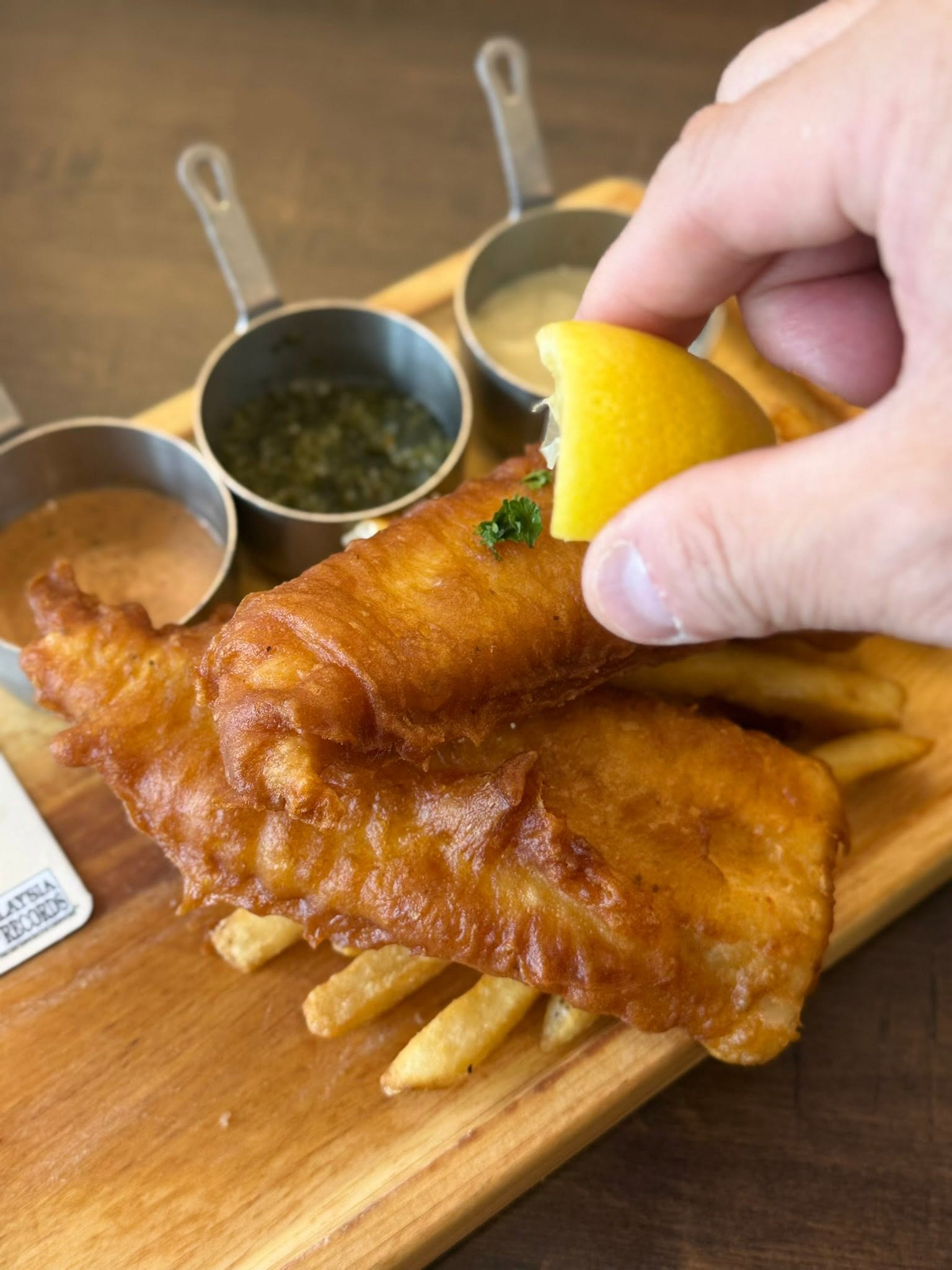 edwards_urban_fish_chips_uptown_jun2026_stevencttea_05