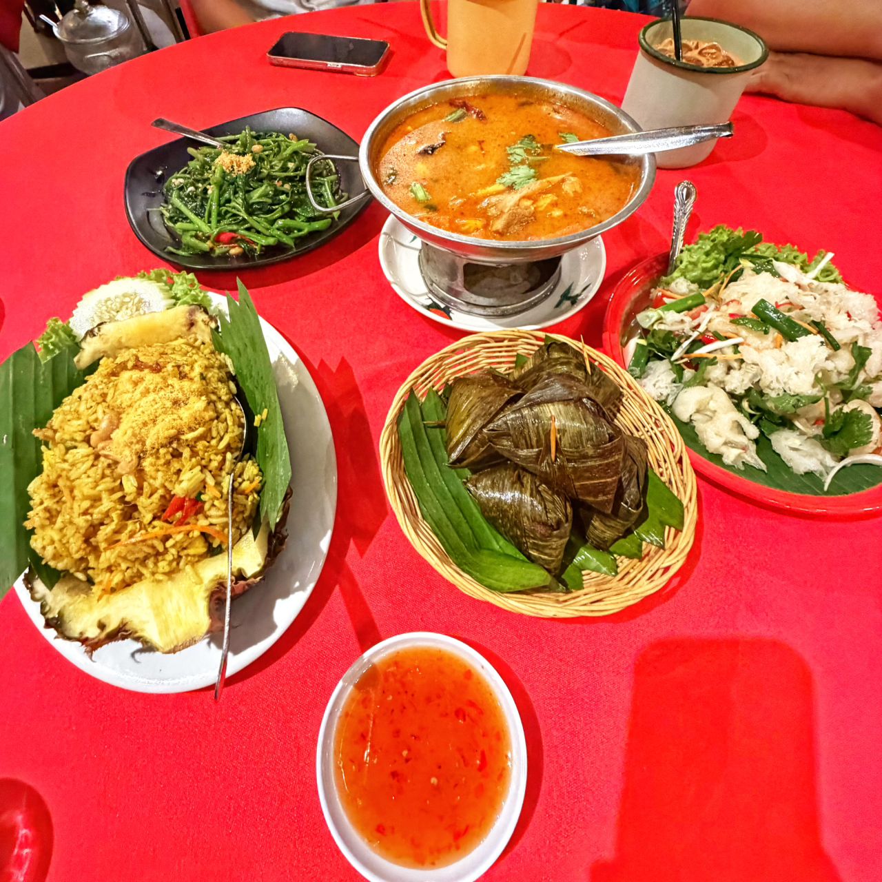 simply_thai_may2026_vk_01