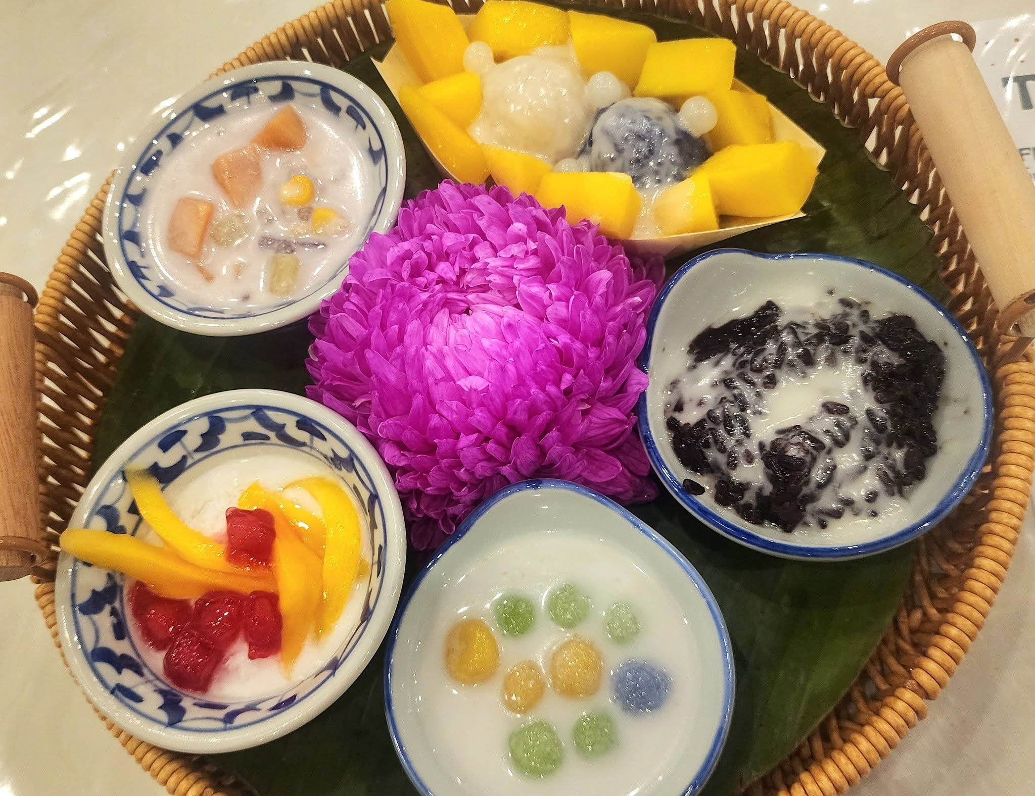 anna_thai_laksa_dessert_jul2026_kcyan_05