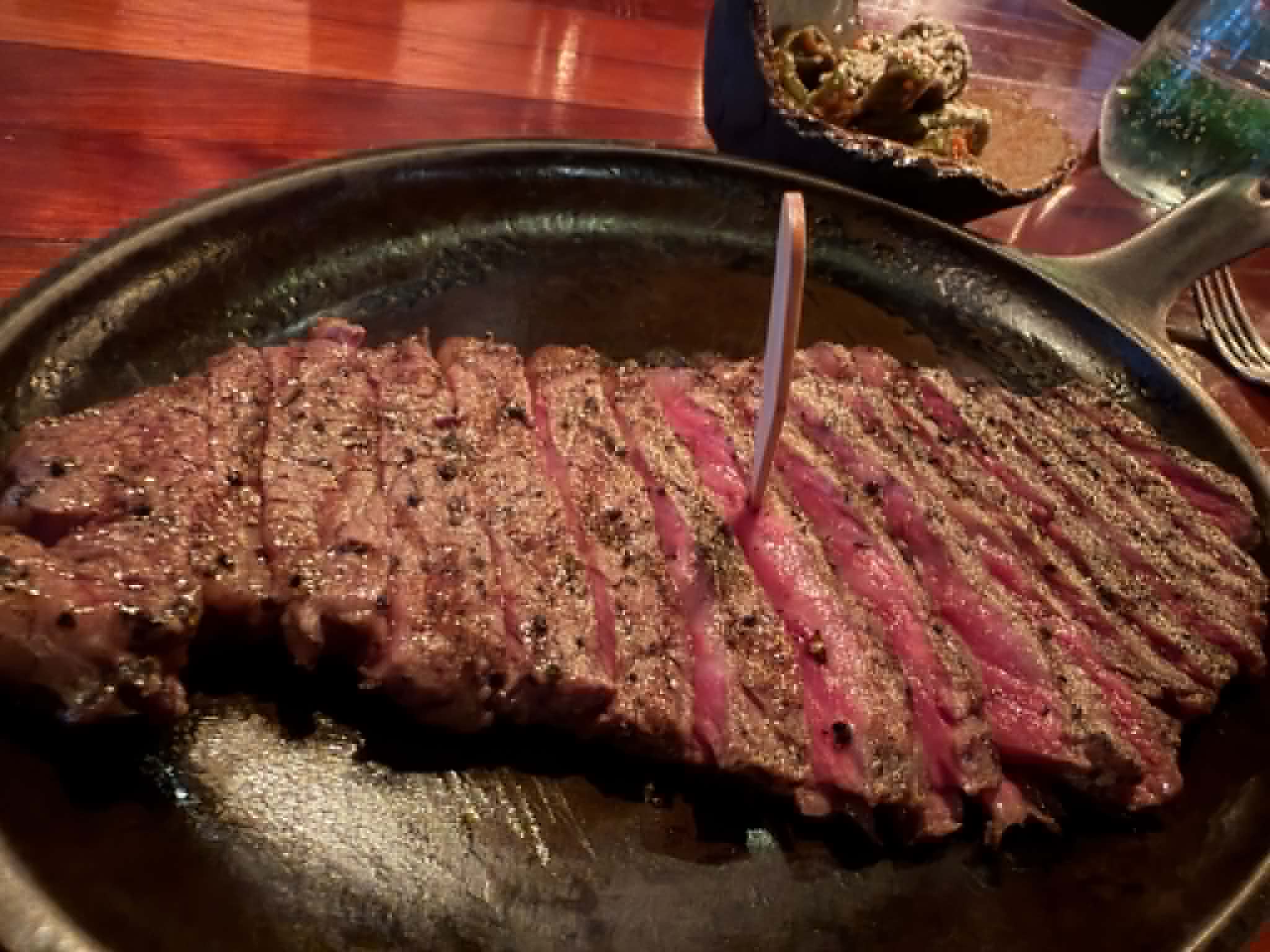 bedrock_bar_grill_steakhouse_somerset_jul2026_lukesoon_01